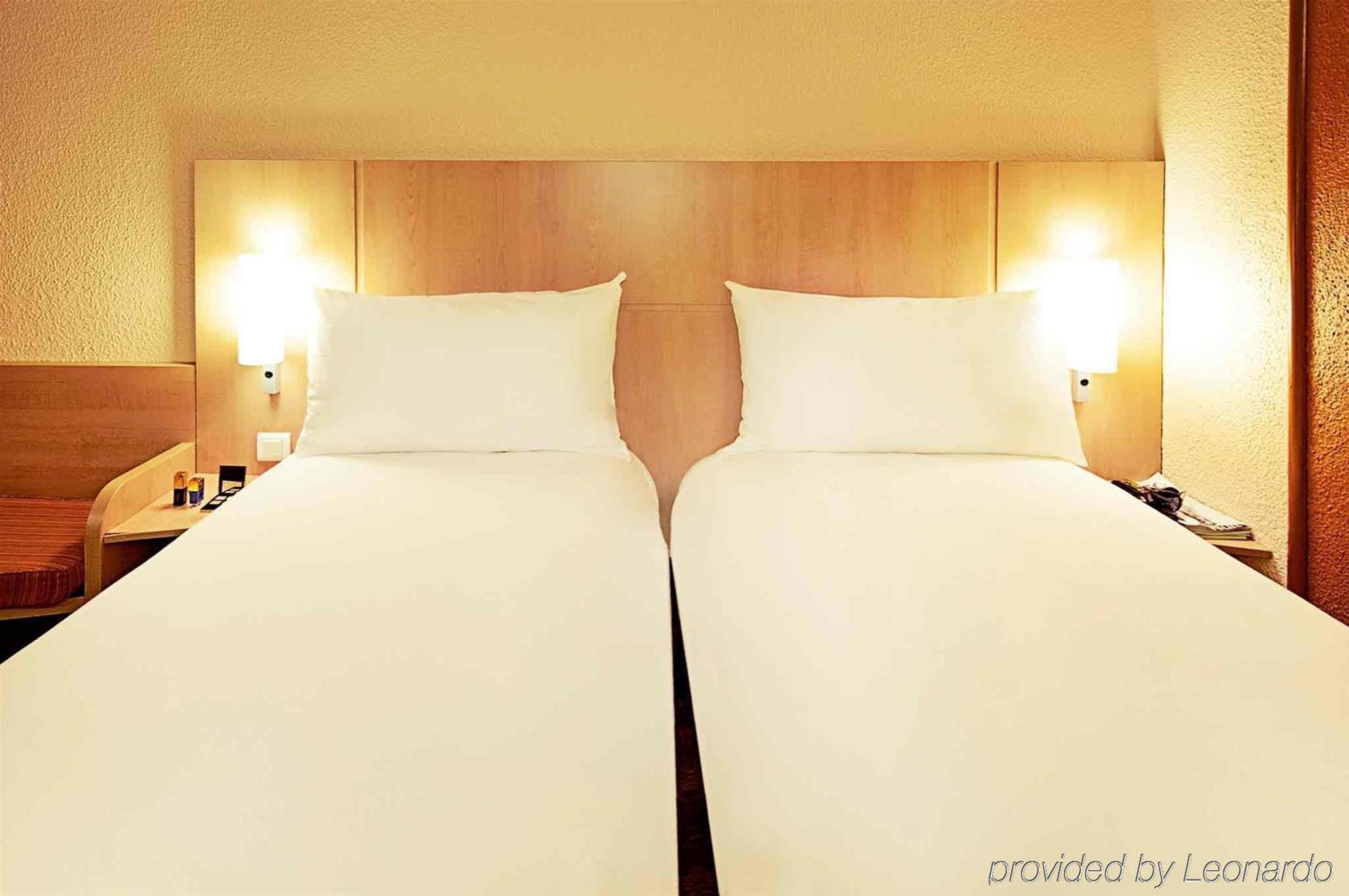 Ibis Nemours Otel Dış mekan fotoğraf